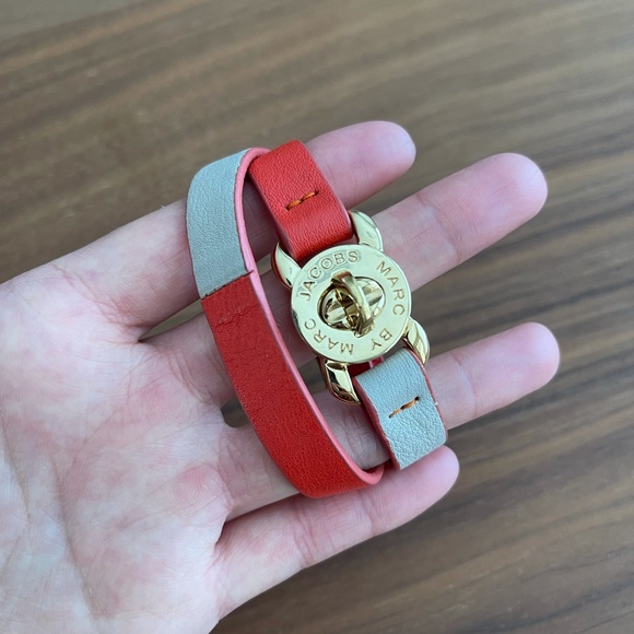Marc Jacobs Double Wrap Lock Bracelet - Picture 4 of 4
